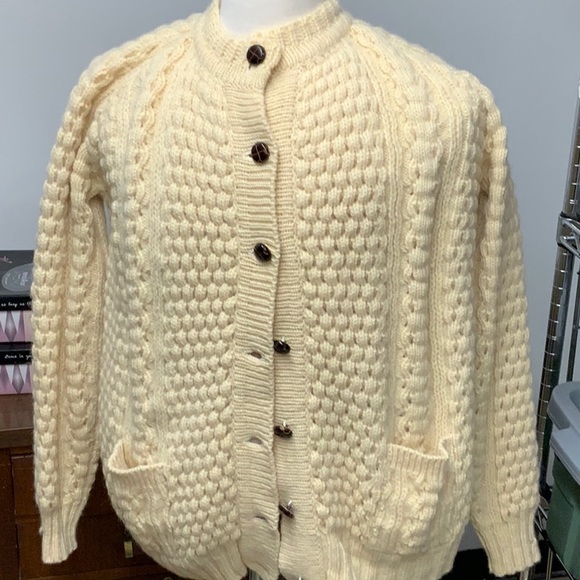 Vintage 7 button fisherman cardigan sweater-no size looks like a Large/XL - Picture 1 of 6